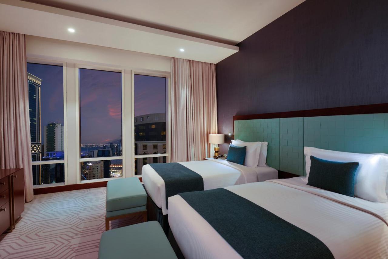 Wyndham Grand Doha West Bay Beach Eksteriør bilde Deluxe Room