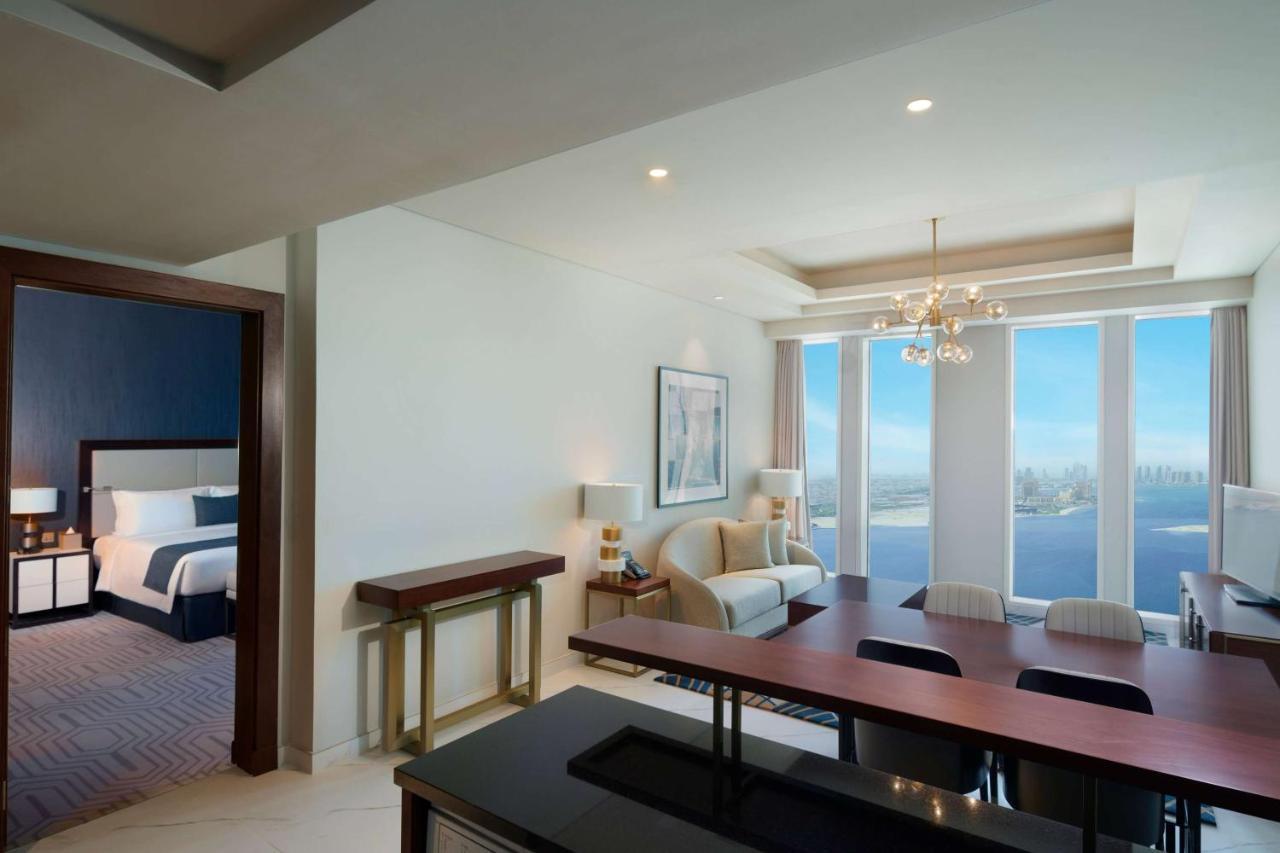 Wyndham Grand Doha West Bay Beach Eksteriør bilde Suite at the Atlantis, The Royal
