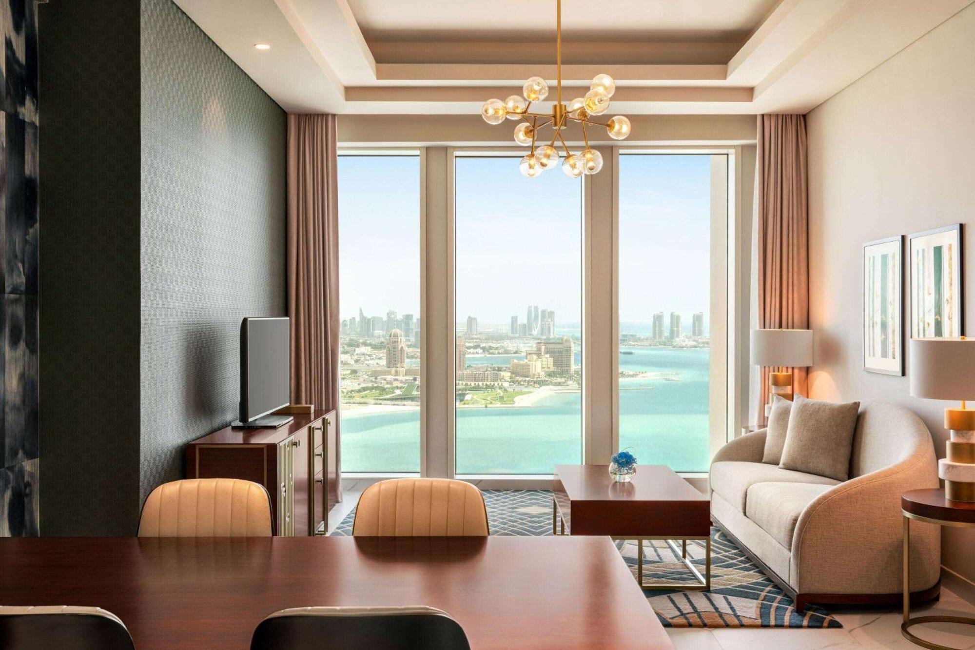 Wyndham Grand Doha West Bay Beach Eksteriør bilde A living room at the hotel