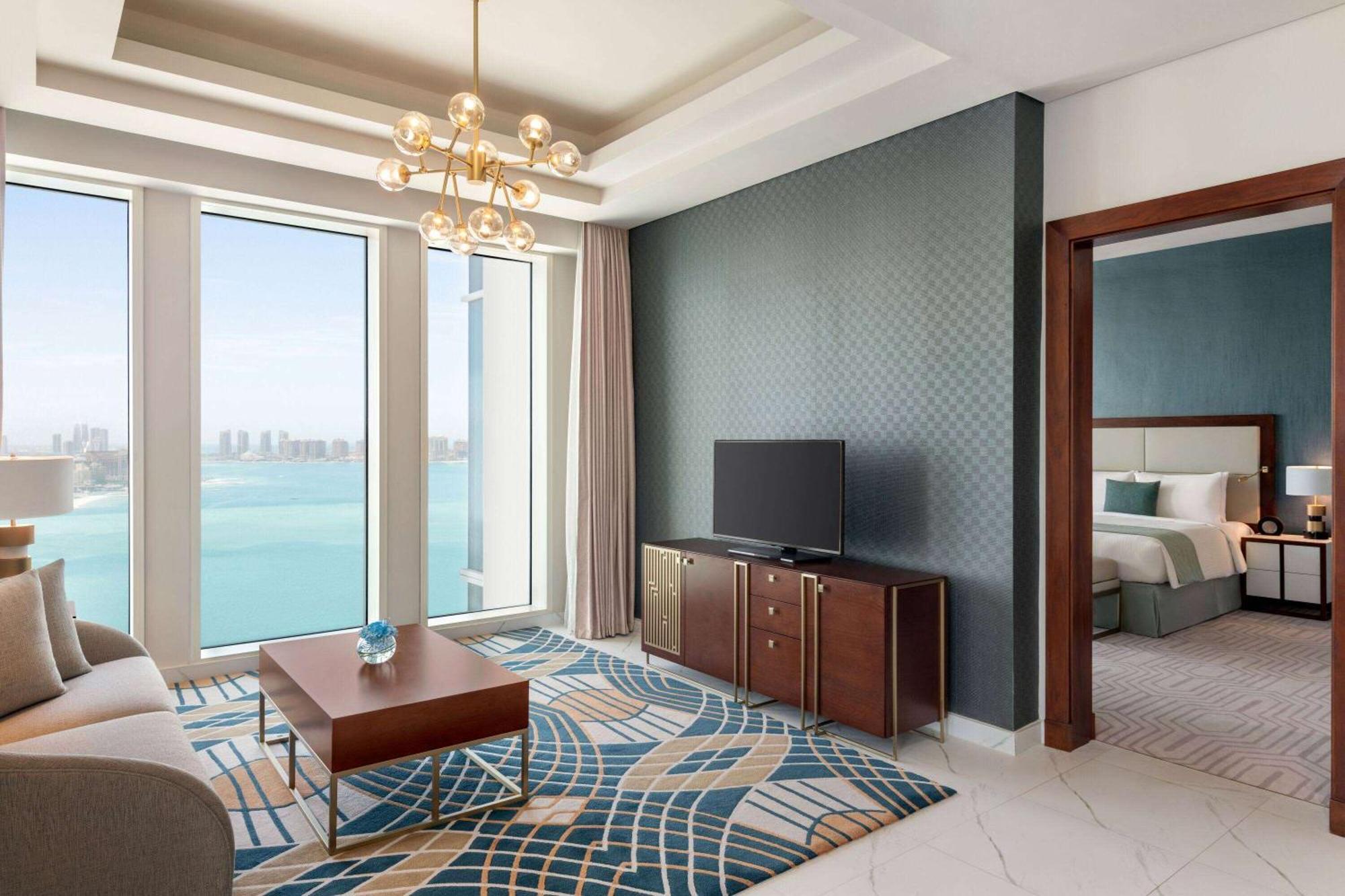 Wyndham Grand Doha West Bay Beach Eksteriør bilde A suite at the hotel